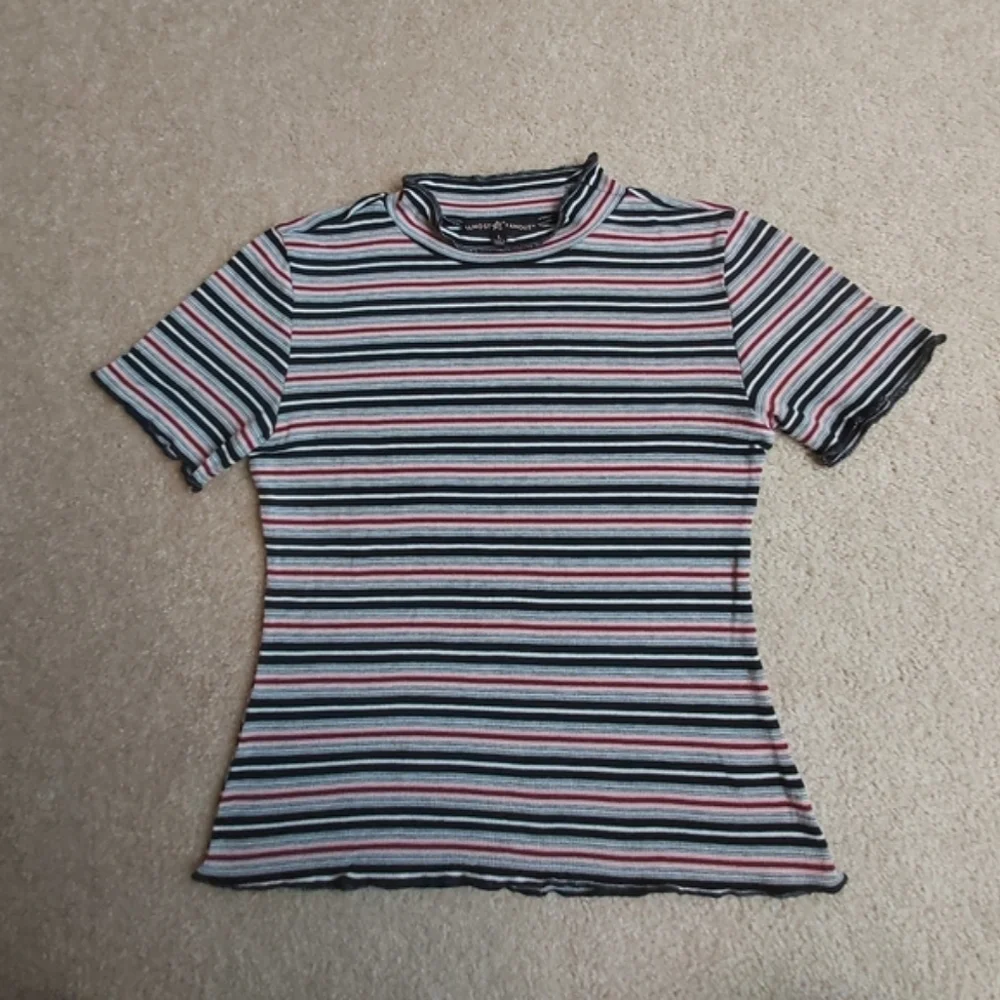 Almost Famous Short Sleeve Striped Casual Top - Picture 2 of 3